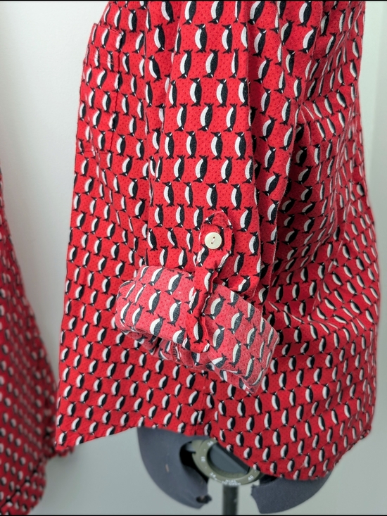 Victoria's Secret Red Penguin Printed Button-Up Pajama Set Large Short - Picture 3 of 8